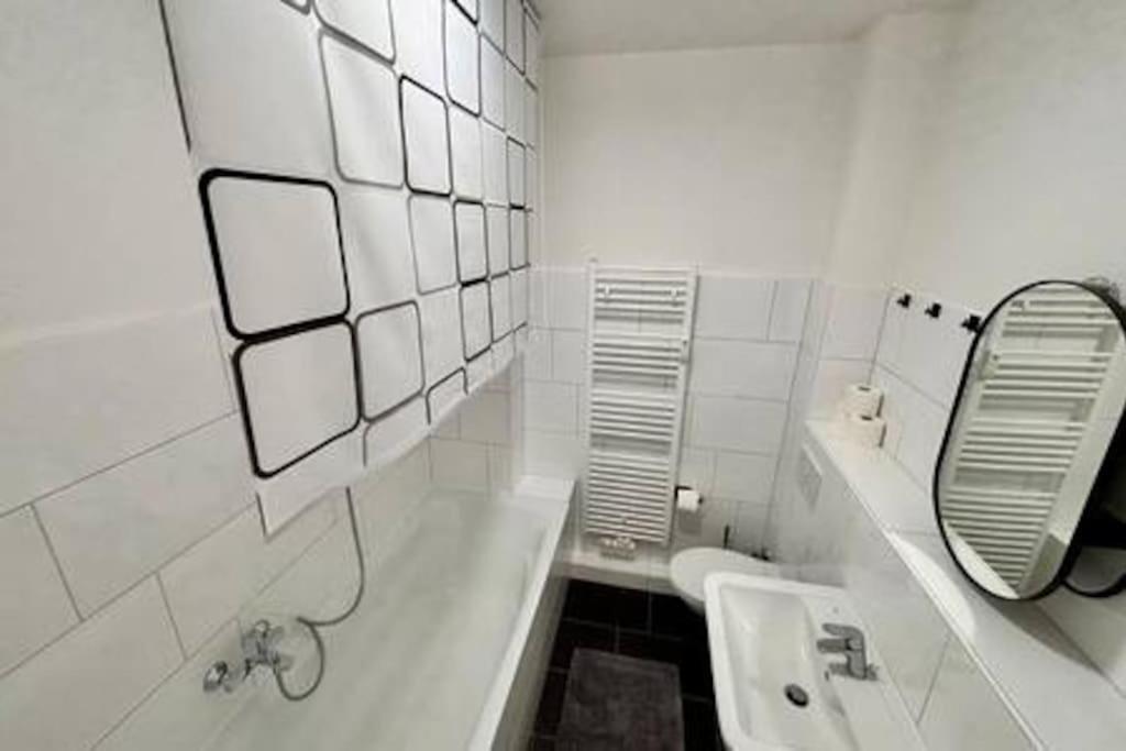 Apartament Modern & Stilvoll Mit Kino - Wii Essen Zewnętrze zdjęcie